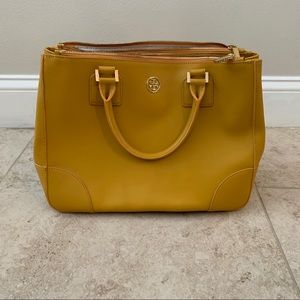 Tory Burch Tote Never Used Leather Yellow Gold